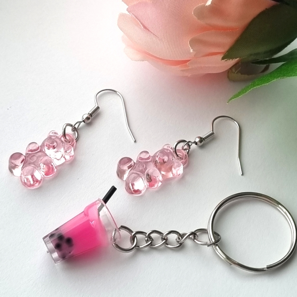 Pink Iced Boba Fruit Soda Keyring & Pink Candy Bear Earrings 🩷🥤 - Picture 8 of 9